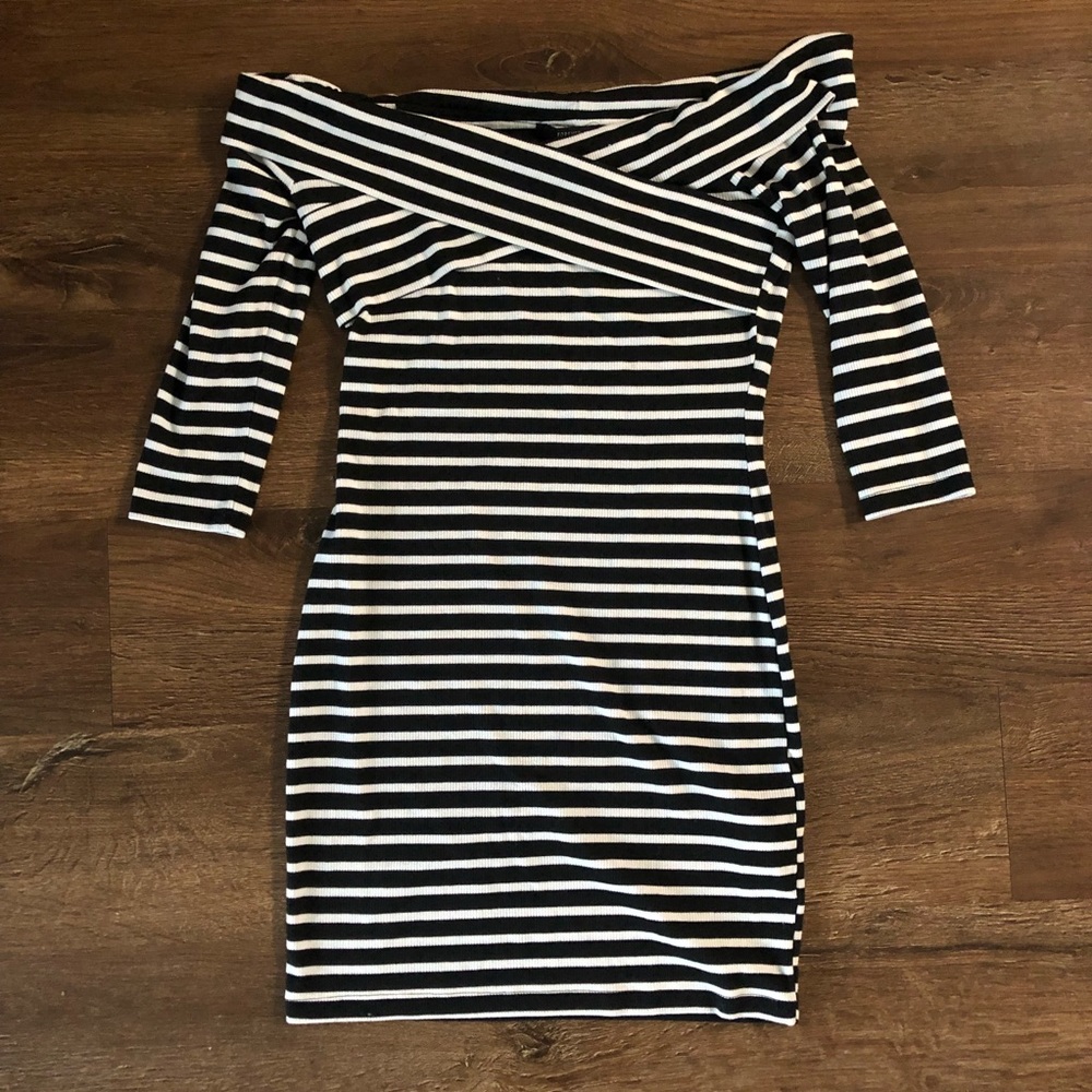 🎉BOGO free🎉Black and White Striped Bodycon Dress